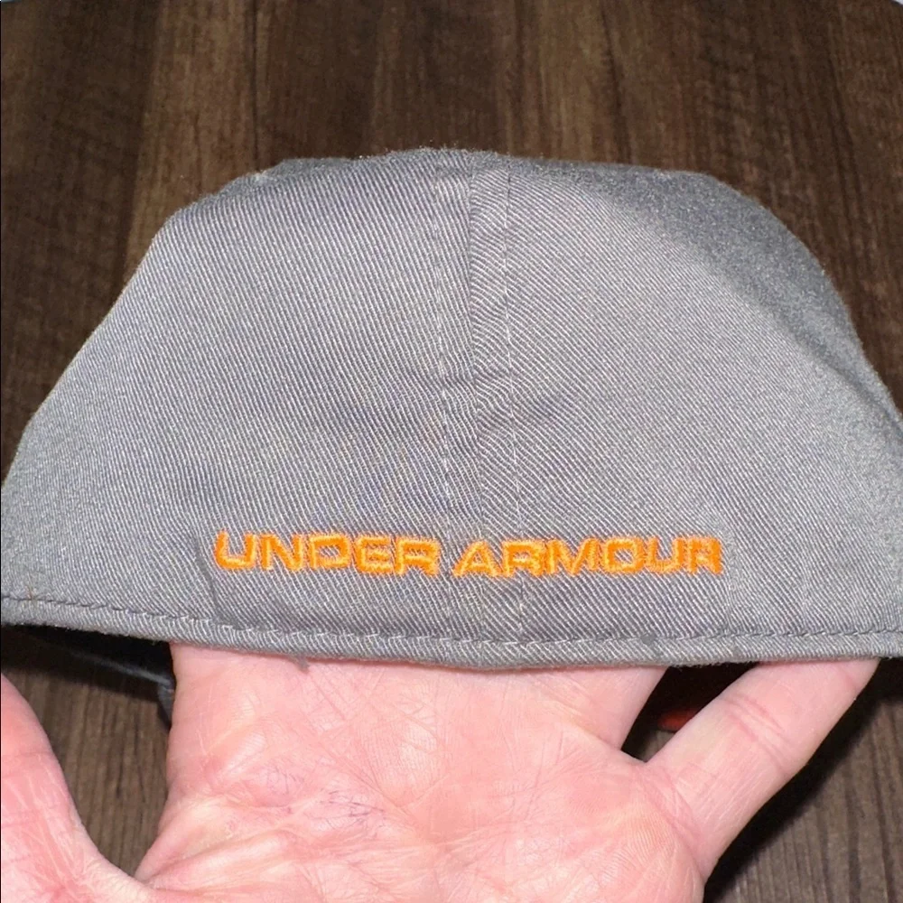 Under Armour questions leave